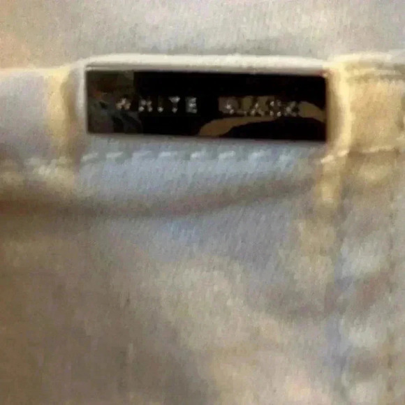 White House Black Market High-Rise Straight Leg Jeans Size 12 White Denim - Picture 4 of 9